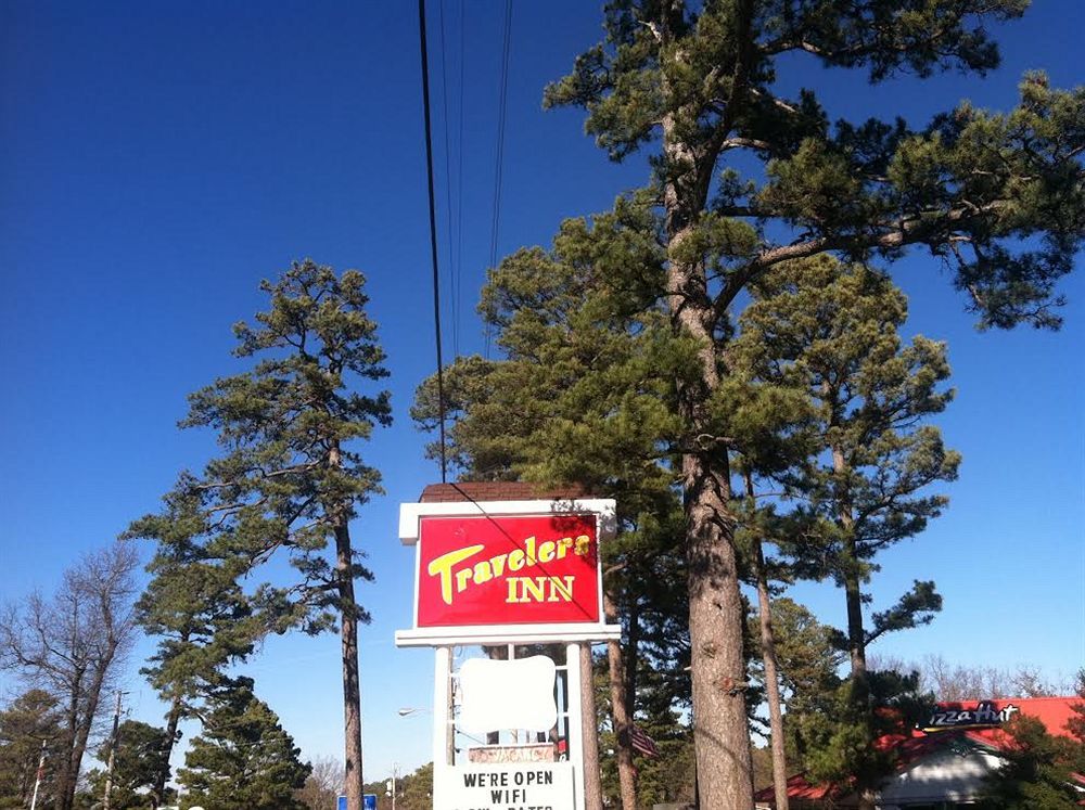 Traveler'S Inn Юрика Спрингс Экстерьер фото